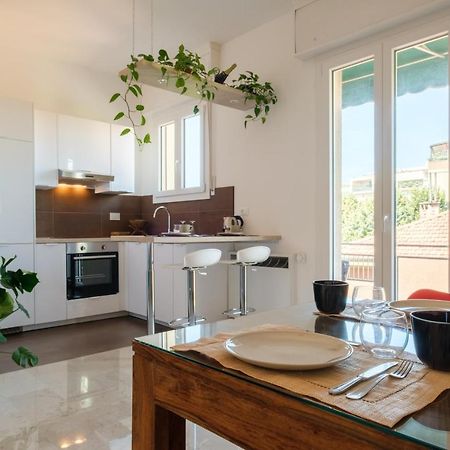 Fabula Rooms 3 Suites With Private Bathroom Болоня Екстериор снимка