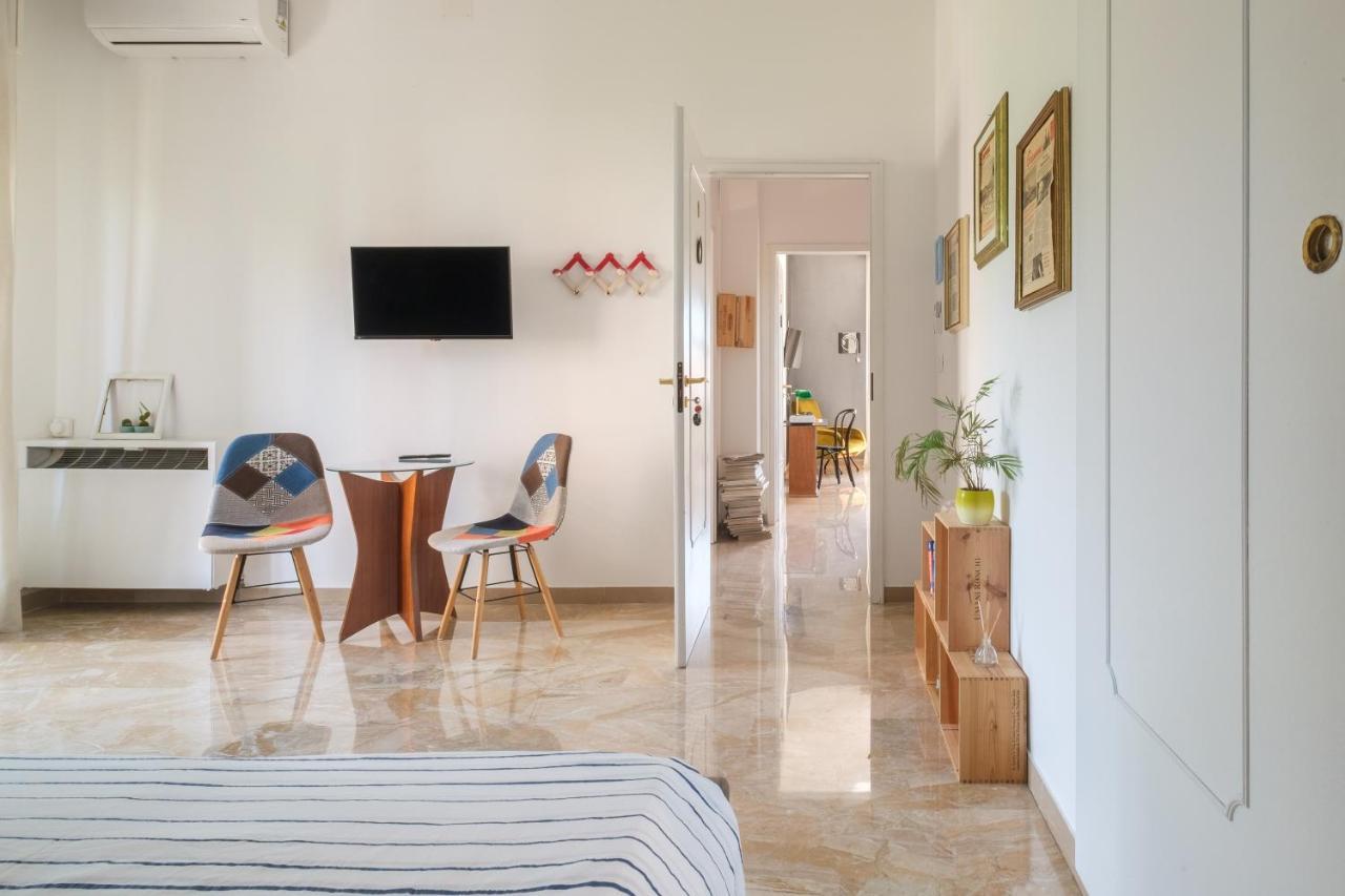 Fabula Rooms 3 Suites With Private Bathroom Болоня Екстериор снимка