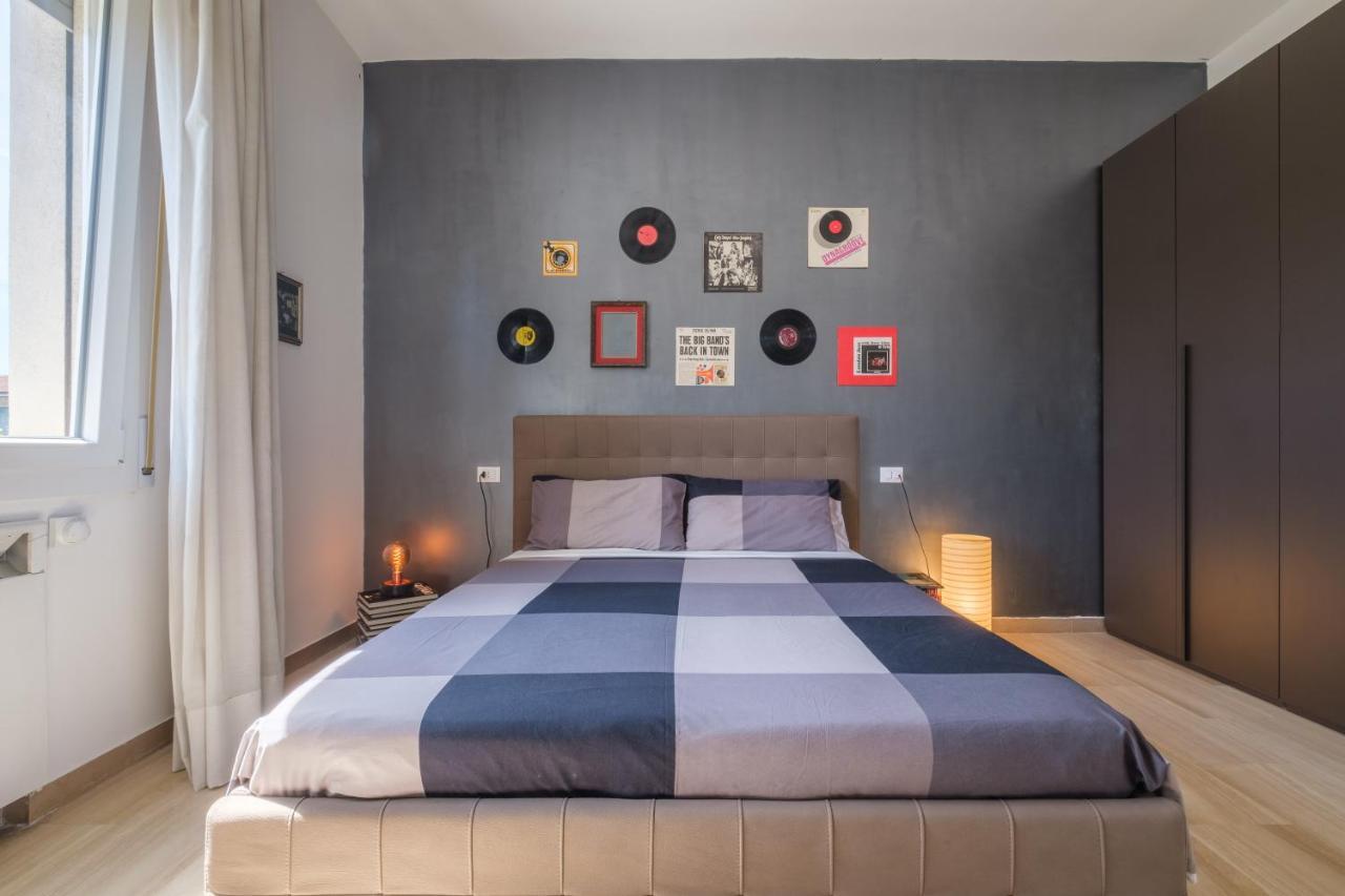 Fabula Rooms 3 Suites With Private Bathroom Болоня Екстериор снимка